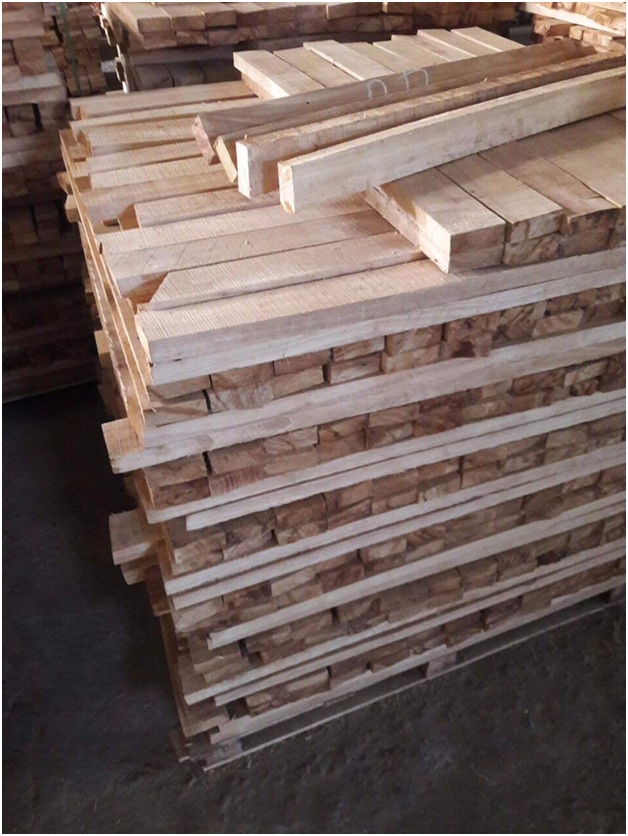 Nguyên liệu gỗ cao su